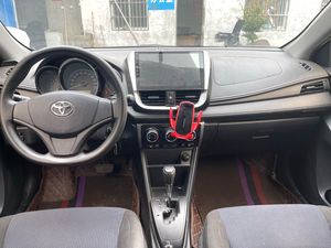 Per Toyota Yaris Hatchback: Freno di stazionamento elettronico per cambio automatico, sedili in pelle, pneumatici R15, telecamera posteriore - Tutto per la guida a sinistra - Product Image 6
