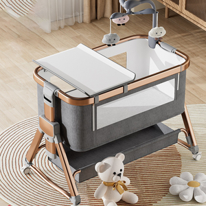 Lit de bébé multifonctionnel au design moderne, berceau portable pour nouveau-né, lit Queen en bois grainé, idéal pour chambre, extérieur et hôpital - Product Image 5