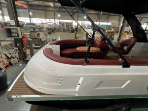 Yacht sportif <span class=keywords><strong>de</strong></span> luxe en aluminium <span class=keywords><strong>de</strong></span> 22 pieds haut <span class=keywords><strong>de</strong></span> gamme avec système audio ponton et subwoofer pour la pêche, la navigation et les loisirs - Product Image 2