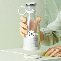 Mini mélangeur et mélangeur personnels Portablere Chargeable Juicer Hand Beauty Portable Blenders