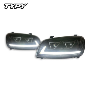 ชุดไฟหน้า TYPY สำหรับ Toyota RAV4 ปี 1998-1999 พร้อมไฟเดย์ไลท์ LED ไฟเลี้ยวแบบไล่ระดับ และไฟหน้าโปรเจคเตอร์ - Product Image 2
