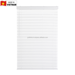 Persianas enrollables de PVC de madera de imitación de 50mm modernas al por mayor, piezas de persiana enrollable divisora, cortinas de Furadeira de PVC horizontales fabricadas en Vietnam - Product Image 4