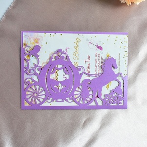 Thiệp Mời Quinceanera Lấp Lánh Màu Vàng Hồng Thiết Kế Bỏ Túi Laser Đi Tiệc Công Chúa Xe Ngựa Lọ Lem - Product Image 4