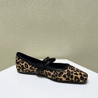 Chaussures plates Mary Jane en crin de cheval à imprimé léopard et noir uni, bout carré, boucle réglable, décontractées pour femmes, ODM OEM
