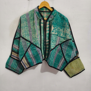 Chaqueta corta informal de terciopelo bordado Suzani para mujer, transpirable, artesanal, de algodón, con un diseño elegante. - Product Image 1