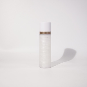 MLM Luminous Pearl Gold Setting <b>Spray</b> Dewy Glow <b>Waterproof</b> Makeup Hydrating Shimmer Face Setting <b>Spray</b> Private Label Cosmetic - Product Image 4