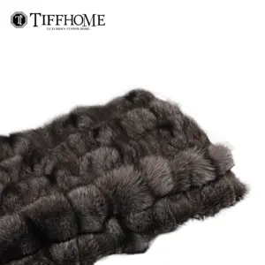 टिफ होम अनुकूलित नया उत्पाद 240*70 सेमी सर्दियों के लिए पुन: प्रयोज्य नरम ग्रे/गहरा ग्रे फॉक्स हेड थ्रो कंबल