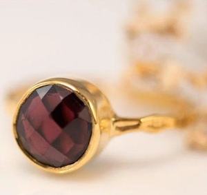 Anillos hechos a mano de plata de ley 92,5 con oro pulido Natural granate, piedras preciosas facetadas redondas y en forma de lágrima - Product Image 4