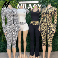 Setelan Dua Potong Motif Hewan Wanita Milady, Hoodie dengan Ritsleting Penuh dan Manset Lubang Ibu Jari, Jaket Celana Capri, Setelan Fashion Streetwear
