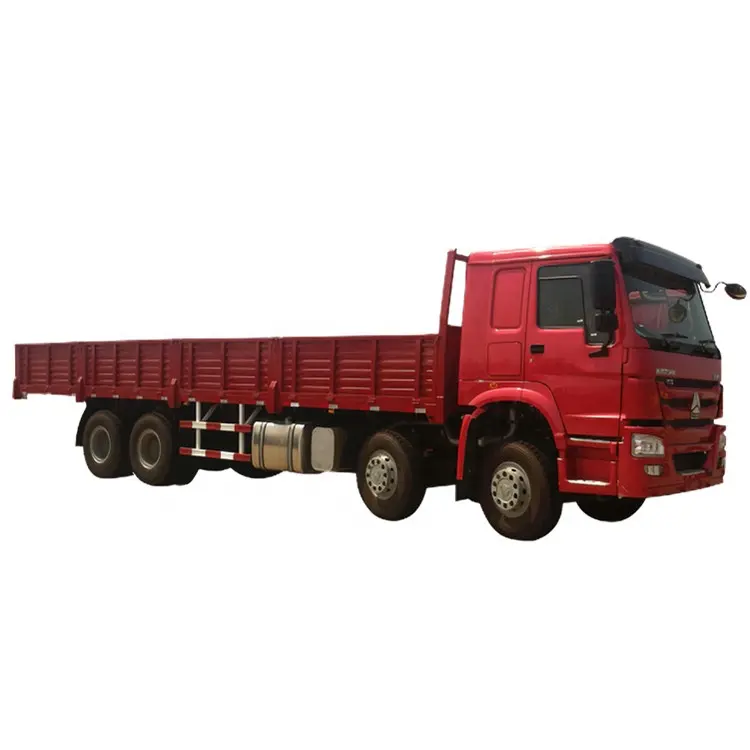 HOWO LHD 20MT cargaison Transport camion 8x4 SINOTRUK L'angola 25 tonnes 30 TONNES HOWO 12 roues d'exportation 20 tonnes van camion plateau avec couchette