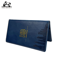 Couverture de menu en cuir bleu marine de qualité supérieure, logo personnalisé avec une finition artisanale, haut de gamme