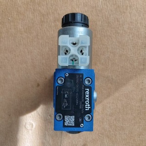 วาล์วควบคุมไฮดรอลิก Rexroth Proportional Valve รุ่น 4WREE10E75-2X/G24K31/A1V 315 บาร์ 60 ลิตร/นาที - Product Image 1