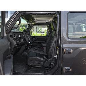 Pick-up Wrangler Derivé Gladiator pour le transport de vélos, de matériel nautique, pour les voyages en camping-car, les loisirs en plein air et l'utilisation sur les chantiers - Product Image 5