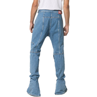 Pantalon en jean déstructuré pour homme, style cargo, avec poches utilitaires, braguette boutonnée apparente, fermeture éclair fendue, coupe évasée, en denim bleu clair, OEM ODM