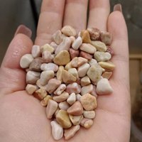 Натуральный речной неполированный матовый камень, не полированный желтый галька для уличной ландшафтной брусчатки для виллы и парка