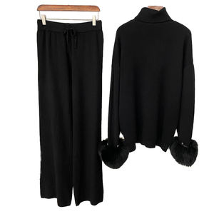 Completo <span class=keywords><strong>Invernale</strong></span> da <span class=keywords><strong>Donna</strong></span> Lavorato a Maglia in Lana Due Pezzi con Maglione a Collo Alto e Polsini in Pelliccia di Volpe e Pantaloni a Vestibilità Morbida Tuta alla Moda - Product Image 5