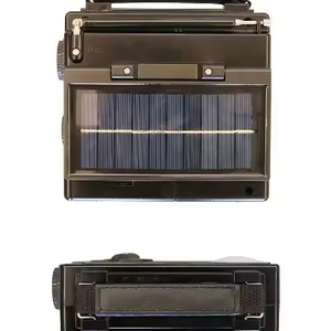 Radio Portátil LED con Iluminación, Bandas AM/FM, Batería AA Desmontable, Apta para Exteriores - Product Image 6