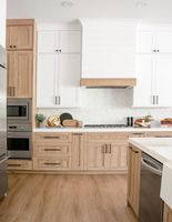 CBMmart Fabrication d'armoires de cuisine et de placards sur mesure, design moderne blanc élégant, armoire en bois massif fabriquée en Chine