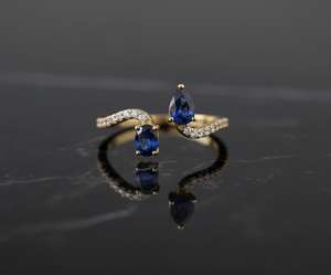 Anillo Toi-et-Moi de Oro Amarillo de 14 Quilates Certificado con Piedras Preciosas Naturales y Diamantes Naturales - Product Image 2