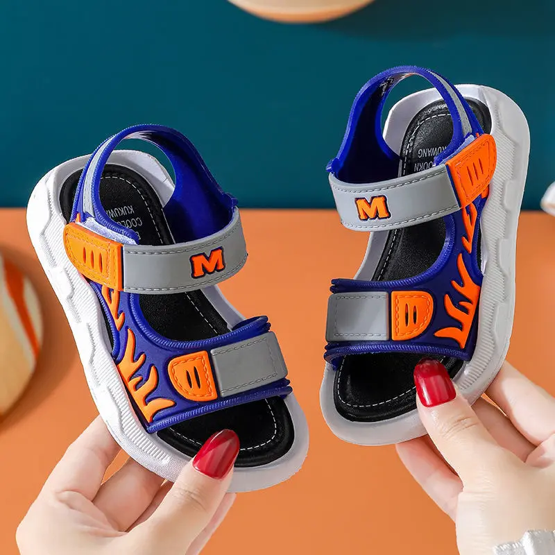 Sepatu Sandal anak desain baru populer 2023 sepatu sol karet antiselip sepatu Anak tahan aus Sandal
