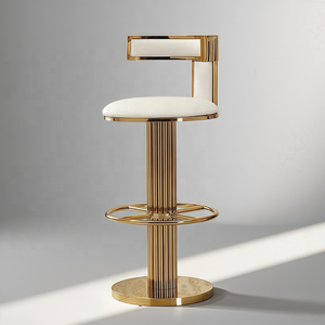 <span class=keywords><strong>Tabouret</strong></span> <span class=keywords><strong>de</strong></span> <span class=keywords><strong>bar</strong></span> <span class=keywords><strong>de</strong></span> luxe moderne en velours <span class=keywords><strong>blanc</strong></span> avec base en métal doré cannelé <span class=keywords><strong>et</strong></span> dossier bas pour salon, vente en gros - Product Image 6