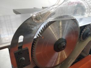 Sierra de Mesa Deslizante de Fábrica China MJ45M, Sierra de Panel de Precisión para Carpintería, Sierra de Madera <span class=keywords><strong>Industrial</strong></span> - Product Image 3