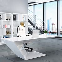 Mobilier de bureau personnalisé OEM table de bureau grand patron bureau de direction de petite classe haut de gamme