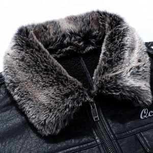 Giacca Invernale da Moto in Pelle Classica Antivento con Fodera in Pelliccia per Uomo Stile Punk - Product Image 4
