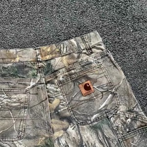 Pantalones Vaqueros y Pantalones Deportivos de Mezclilla para Hombre en Estilo Cargo Holgado o Estampado de Camuflaje Digital con Bolsillos Laterales - Product Image 4