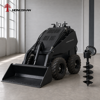 Chargeuse compacte sur pneus 4x4 de 1 tonne, homologuée CE ISO EPA, à moteur diesel, avec coupe-sod, godet squelette, balai et godet à roche