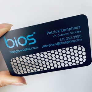 Nuevo Molinillo Eléctrico de Hierbas con Diseño Creativo en Forma de Tarjeta Metálica, Molinillo Manual con Logotipo Personalizado, Tarjeta de Regalo para Decoración - Product Image 6