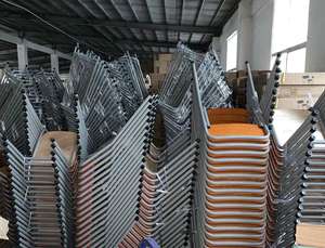 ผู้ผลิตเฟอร์นิเจอร์โรงเรียนแบบเรียงซ้อนได้ทันสมัย ชุดโต๊ะนักเรียนเดี่ยวพร้อมเก้าอี้สำหรับโรงเรียน - Product Image 5