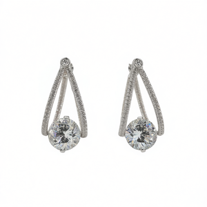 Orecchini E3209 in Oro Bianco con Diamanti Taglio Brillante Rotondo Colore D Naturali Stile Classico da Sposa per Donna - Product Image 1