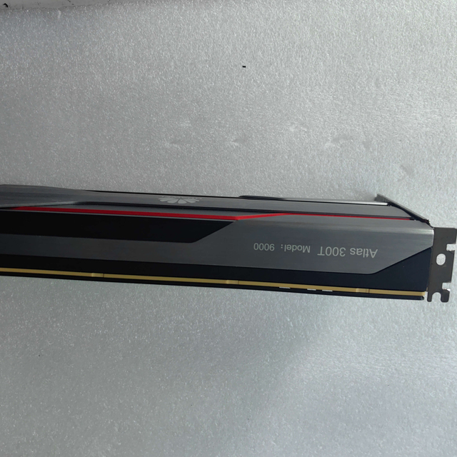 Used Atlas 300T 9000 Industrial AI Computing GPU 32GB PCI-X16 Ascend 910 Processor 100GE QSFP-DD Port Supporting RoCE Protocol