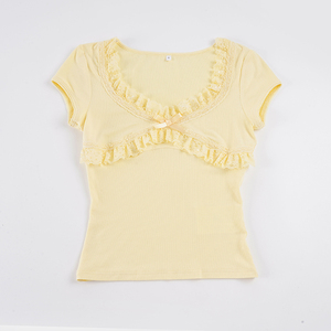Slim Fit Lace <b>Patchwork</b> Solid <b>Top</b>, Women’s Girly Streetwear T-Shirt with Floral Lace Detail - Product Image 2