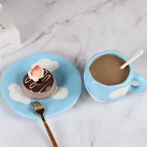 Venta al por Mayor de Fábrica, Taza de Cerámica Hecha a Mano Irregular de 280 ml, Juego de Tazas de Café de Cerámica Hechas a Mano con Plato - Product Image 2