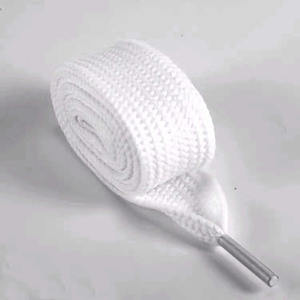 Lacci di pizzo per scarpe bianche originali - Product Image 2