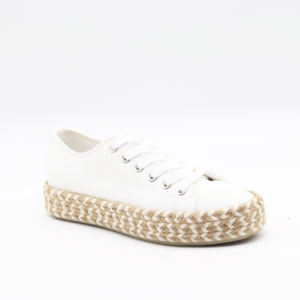 2024 nouvelle mode grande taille chaussures de sport décontractées femmes à lacets maille respirant PU chaussures décontractées plates - Product Image 4