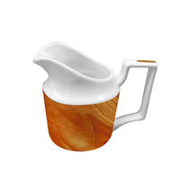 Services de table complets au design imitation bois, comprenant un ensemble de bols en porcelaine fine, de grandes tasses en porcelaine fine, un ensemble de tasses à thé en porcelaine fine et de vaisselle.