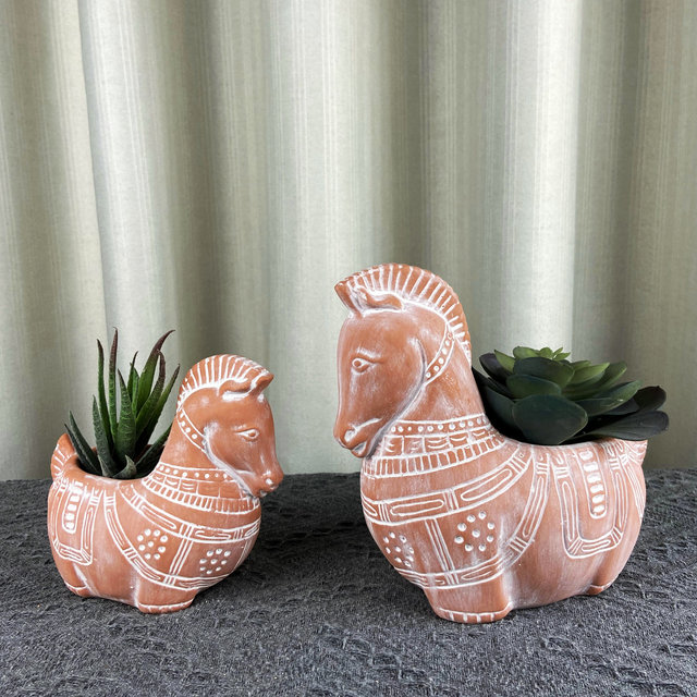 P197 Modern Vintage Succulent Small Flower Pot Ceramic Garden Decorations Pony Air Plant Ornaments Red Clay Mini Animals