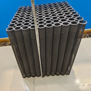 Filtre biologique à écoulement lent Bio Block 50mm HDPE Noir pour aquarium, <span class=keywords><strong>filtration</strong></span> des poissons, 1 an, 50x50x50cm, 300m2/m3 d'aire <span class=keywords><strong>de</strong></span> surface - Product Image 1