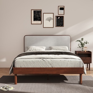 Juego de Dormitorio Wyller de 2 Piezas, Cama Queen Size Moderna con Mesita de Noche, en Madera de Nogal Natural - Product Image 4