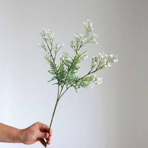 Vente en gros <span class=keywords><strong>de</strong></span> haute qualité en plastique artificiel vraie touche souffle <span class=keywords><strong>de</strong></span> bébé fleur <span class=keywords><strong>de</strong></span> <span class=keywords><strong>gypsophile</strong></span> avec feuilles pour la décoration <span class=keywords><strong>de</strong></span> la maison <span class=keywords><strong>de</strong></span> mariage - Product Image 5