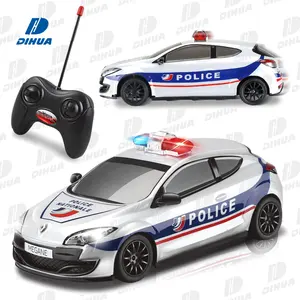 1/20 2.4G Radio Control Fahrzeug modell Offiziell lizenziertes RENAULT Megane RS RC Polizeiauto mit/Scheinwerfern & Sirenen licht & Griff reifen