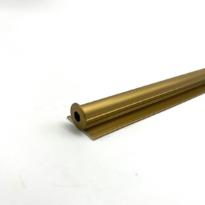 <span class=keywords><strong>Kit</strong></span> de redressement de portes et panneaux pour systèmes d'armoires et de placards, accessoires de quincaillerie en alliage d'aluminium Yimei, vente chaude directe usine - Product Image 1