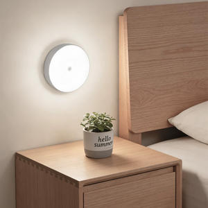Veilleuse LED à détection automatique du corps humain pour chambre à coucher, s'allume à la présence de personnes, idéale pour les escaliers. - Product Image 3