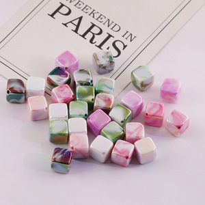 Perles acryliques carrées dégradées en forme de cube de 8 mm, plaquées, pour la fabrication de bijoux DIY, accessoires, été 2024 - Product Image 1
