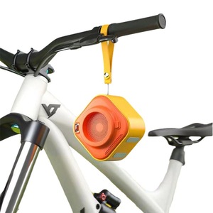 Haut-parleur portable populaire de haute qualité sonore, forme appareil photo rétro, contrôle via application 5.0, sortie 5W, A132, longue autonomie de batterie - Product Image 2