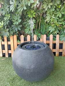 <span class=keywords><strong>Fontaine</strong></span> d'eau <span class=keywords><strong>solaire</strong></span> d'extérieur avec lumières LED colorées, décoration de jardin <span class=keywords><strong>zen</strong></span> moderne, durable et résistante aux intempéries - Product Image 1