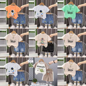 Conjunto de <span class=keywords><strong>Ropa</strong></span> <span class=keywords><strong>Infantil</strong></span> de Verano 2025, Camisa de Manga Corta con Estampado 3D y Pantalones Cortos de Mezclilla, Estilo Moderno para Niños, Venta <span class=keywords><strong>al</strong></span> <span class=keywords><strong>Por</strong></span> <span class=keywords><strong>Mayor</strong></span> - Product Image 3